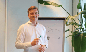 Roan van der Kallen, Financial Data Analyst